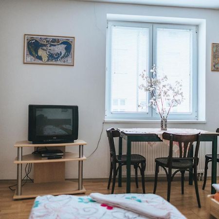 Dvůr Králové nad Labem Klub U Namornika מראה חיצוני תמונה