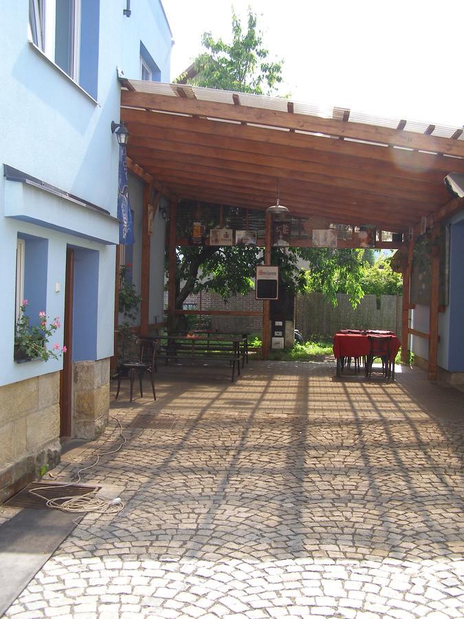 Dvůr Králové nad Labem Klub U Namornika מראה חיצוני תמונה