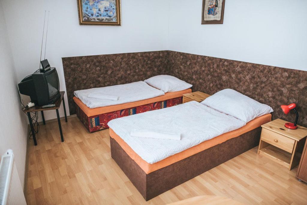 Dvůr Králové nad Labem Klub U Namornika מראה חיצוני תמונה